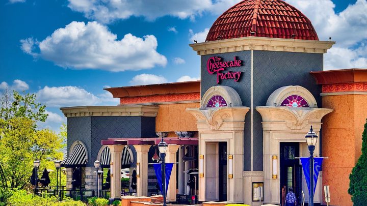 A Cheesecake Factory restaurant at The Summit mall in Birmingham, Alabama